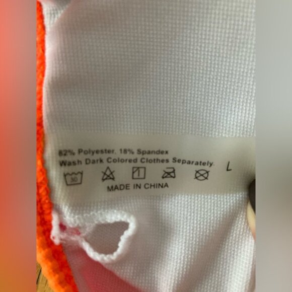 Never worn bikini - Picture 7 of 9